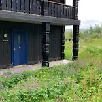 Family-friendly 2-bedroom With Terrace And Sauna *