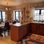 Family-friendly 2-bedroom With Terrace And Sauna Beitostolen