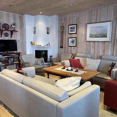 Апартаменты Family-friendly 2-bedroom With Terrace And Sauna Beitostolen