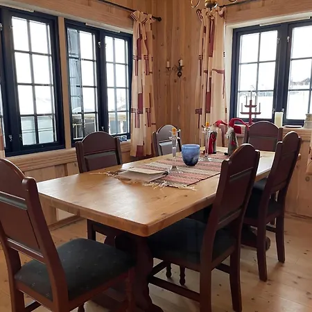Family-friendly 2-bedroom With Terrace And Sauna Beitostolen